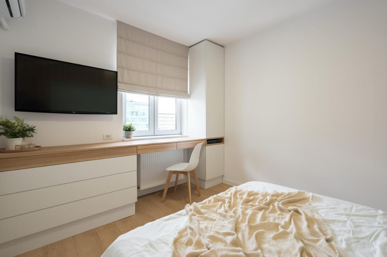 Candy Land Downtown Apartment Bukarest Exteriör bild
